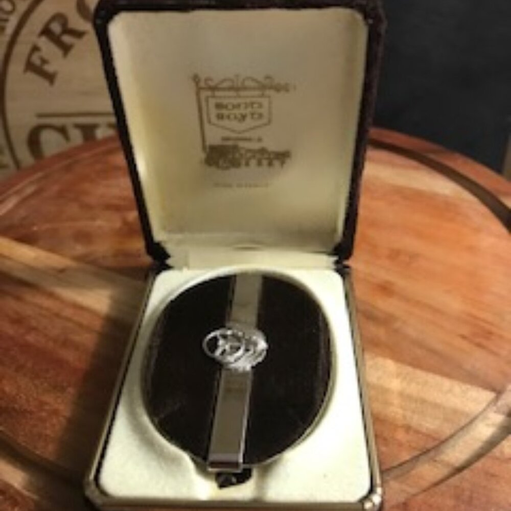 VINTAGE - Bond Boyd Clip